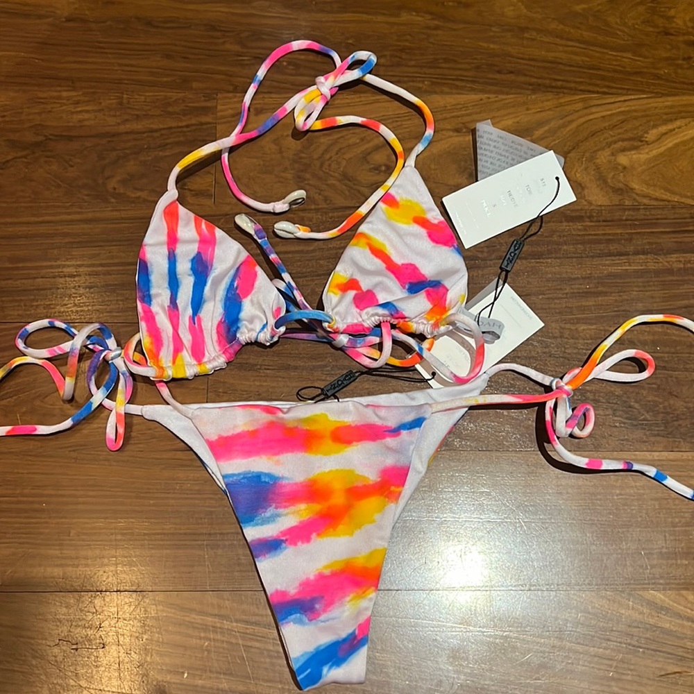 INDAH bikini